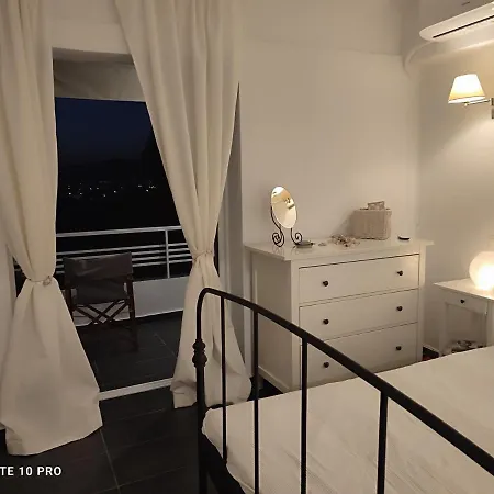 Andrew's Sunset View Apartment